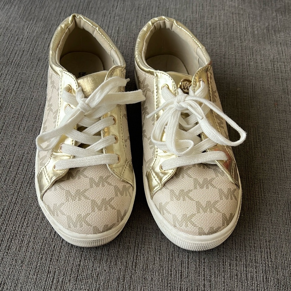 Michael Kors kids shoe